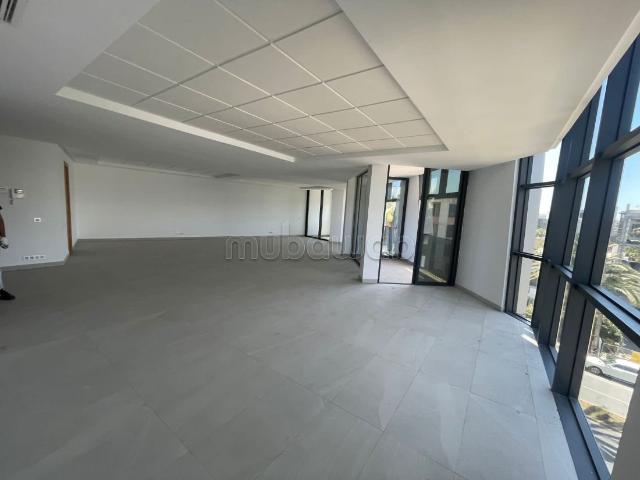 Bureau location à Anfa, Gharb-Chrarda-Beni Hssen