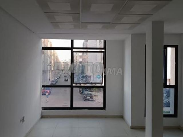 Bureau location à Bouskoura, Gharb-Chrarda-Beni Hssen