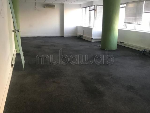 Bureau location à Anfa, Gharb-Chrarda-Beni Hssen