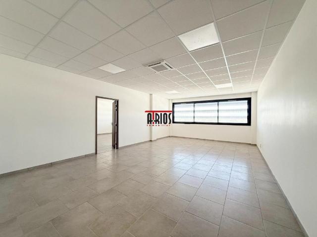 Bureau location à Arrondissement de Toulon, La Crau