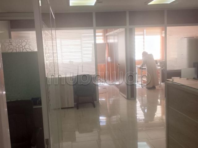 Bureau location à Anfa, Gharb-Chrarda-Beni Hssen