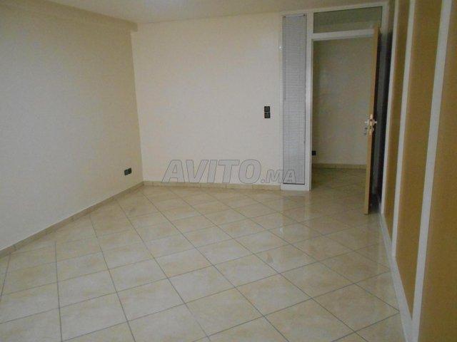 Bureau location à Anfa, Gharb-Chrarda-Beni Hssen