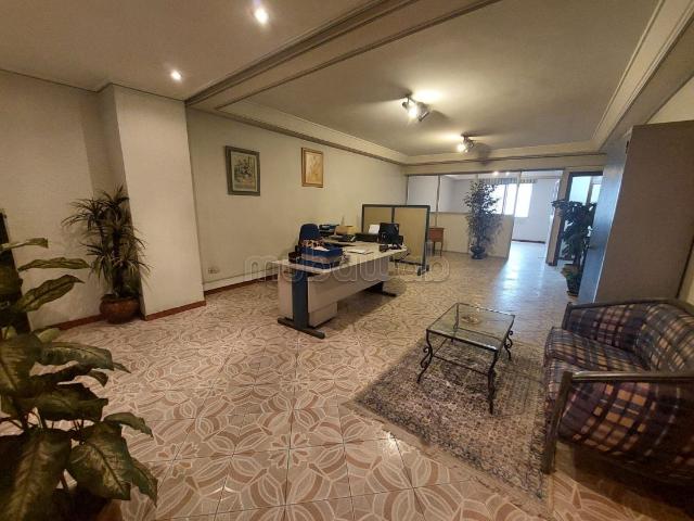 Bureau location à Anfa, Gharb-Chrarda-Beni Hssen