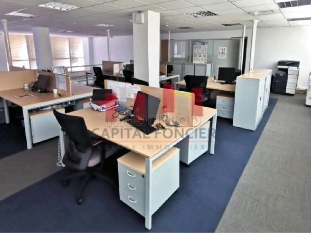 Bureau location à Anfa, Gharb-Chrarda-Beni Hssen