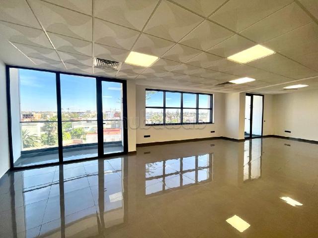 Bureau location à Anfa, Gharb-Chrarda-Beni Hssen