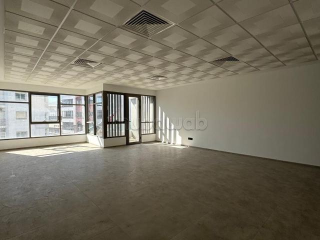 Bureau location à Anfa, Gharb-Chrarda-Beni Hssen