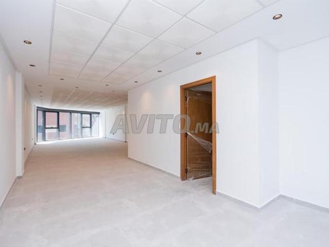 Bureau vente à Anfa, Gharb-Chrarda-Beni Hssen