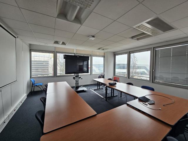 Bureau vente à Angers