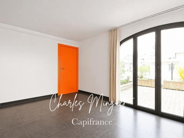 Bureau vente à Briançon