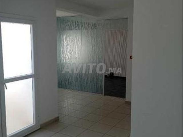 Bureau location à Casablanca ⵜⴰⴷⴷⴰⵔⵜ ⵜⵓⵎⵍⵉⵍⵜ الدار البيضاء, Préfecture de Casablanca عمالة الدار البيضاء
