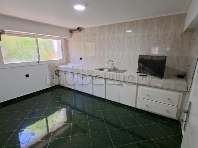Bureau location à El Ma, Gharb-Chrarda-Beni Hssen