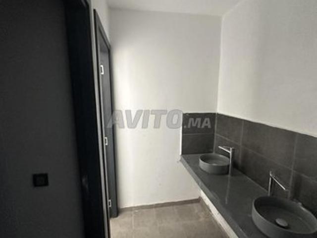 Bureau location à Bouskoura, Gharb-Chrarda-Beni Hssen