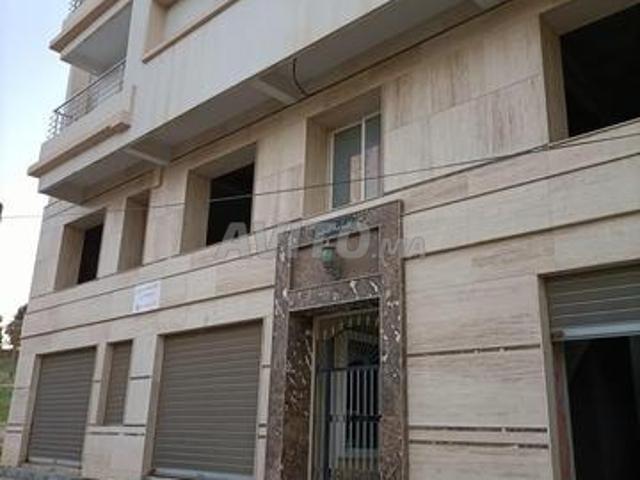 Bureau vente à Tasa