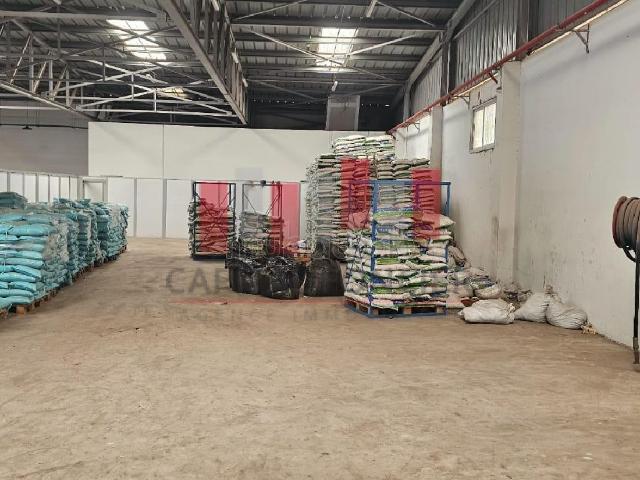 Local commercial location à Anfa, Gharb-Chrarda-Beni Hssen