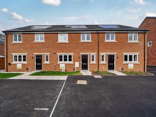 House for rent in North Elmsall, Wakefield