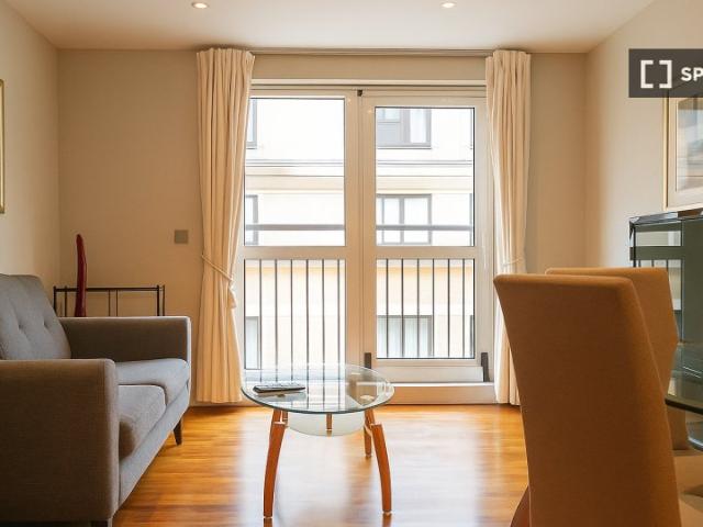 Apartment for rent in Aldgate, Greater London