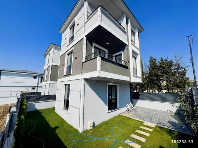 Yeniçiftlik Mahallesi, Marmaraereğlisi içerisinde satılık Villa
