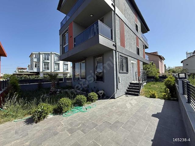 Marmaraereğlisi, Tekirdağ içerisinde satılık Villa