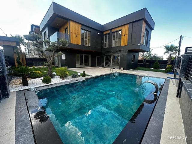 Yeniçiftlik Mahallesi, Marmaraereğlisi içerisinde satılık Villa