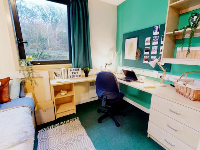 Room for rent in Scotland
