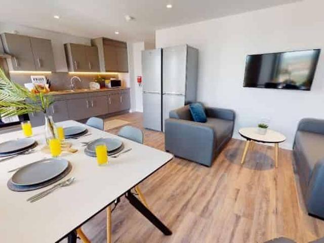 Room for rent in Leylands, West Yorkshire