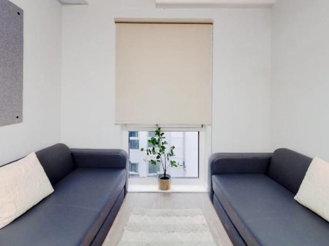 Room for rent in Calthorpe Fields, West Midlands
