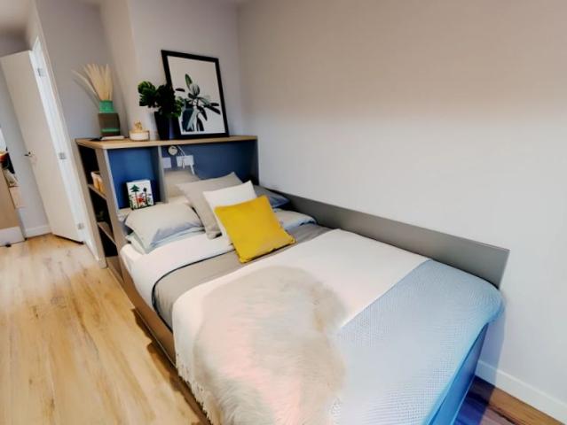 Room for rent in Hillfields, West Midlands