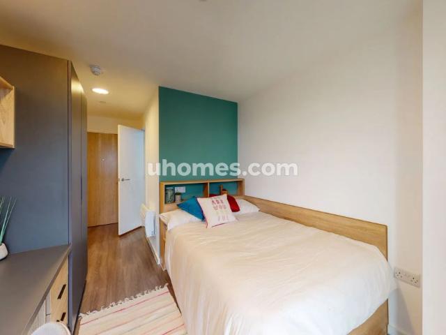 Room for rent in Hillfields, West Midlands