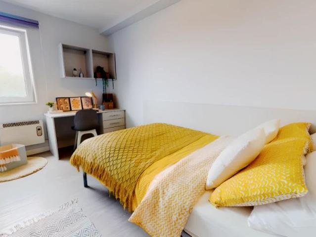 Room for rent in Chorlton-on-Medlock, Georgia