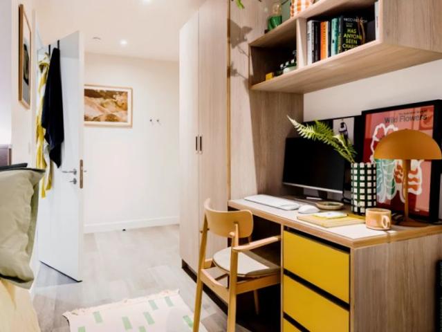 Room for rent in The Borough, Greater London