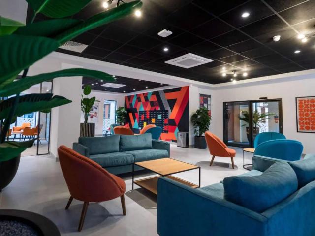 Room for rent in City Centre, Isle Of Man