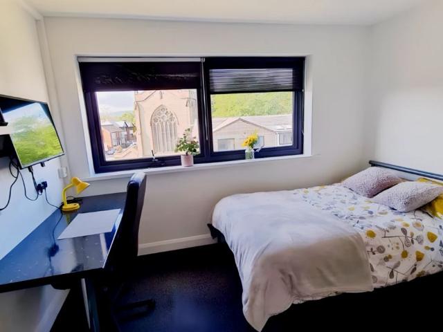 Room for rent in Elmfield, Leicestershire