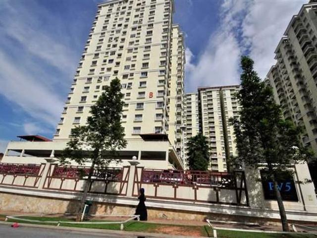 Condominium for sale in Country Heights Damansara, Kuala Lumpur