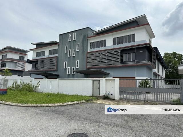 Warehouse for rent in Selayang, Selangor