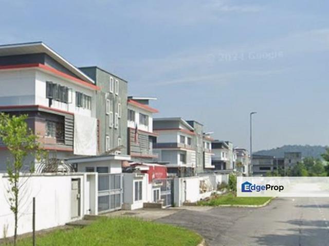 Warehouse for sale in Selayang, Selangor