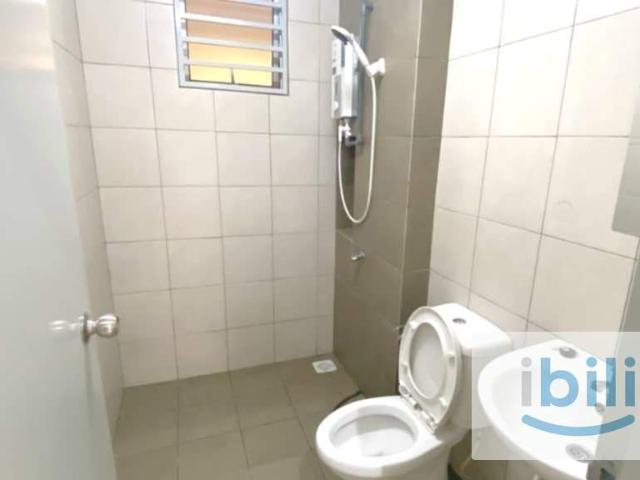 Room for rent in Country Heights Damansara, Kuala Lumpur