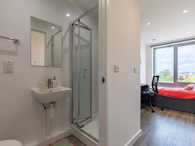 Apartment for rent in Old Kent Road, Greater London