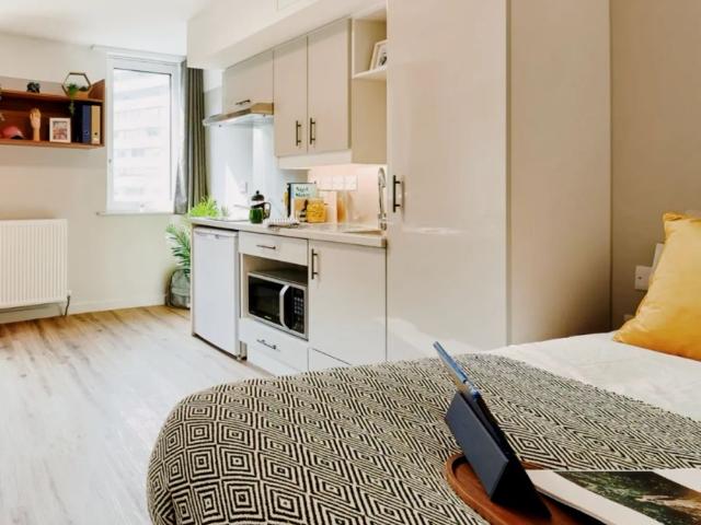 Studio for rent in Greater London