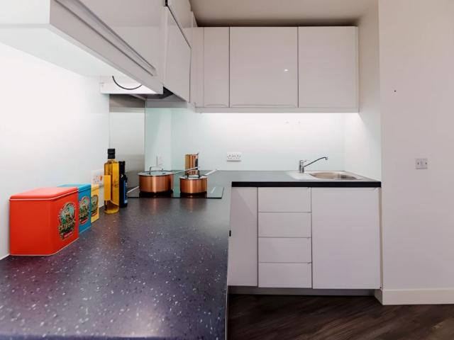 Studio for rent in New Malden, Greater London