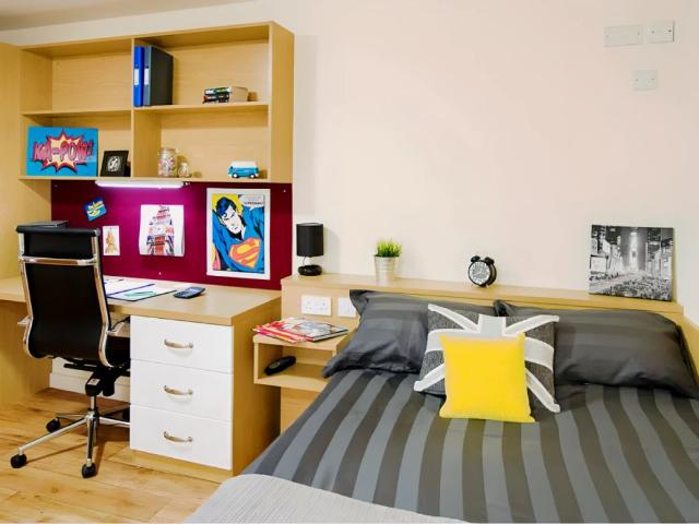 Studio for rent in Norbiton, Greater London