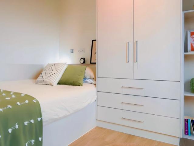 Studio for rent in Westwood Heath, West Midlands
