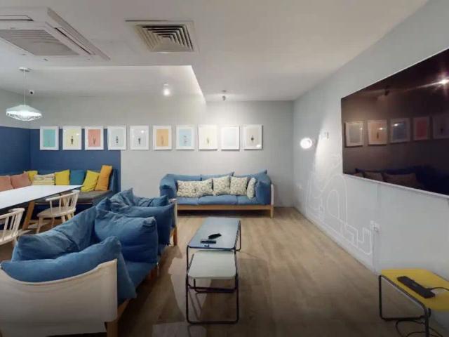 Studio for rent in Ripley Springs, Row Town