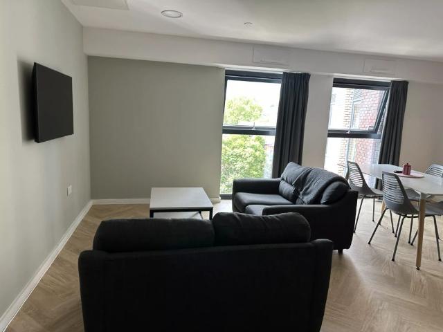 Studio for rent in St Ann's, Haddon