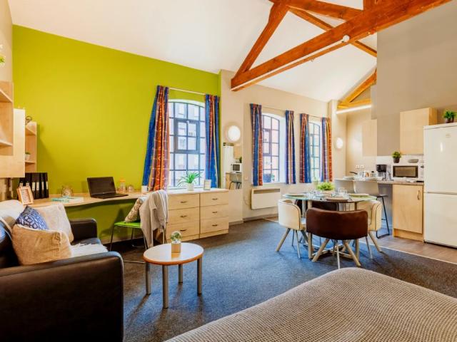 Studio for rent in Lower Stoke, Coventry
