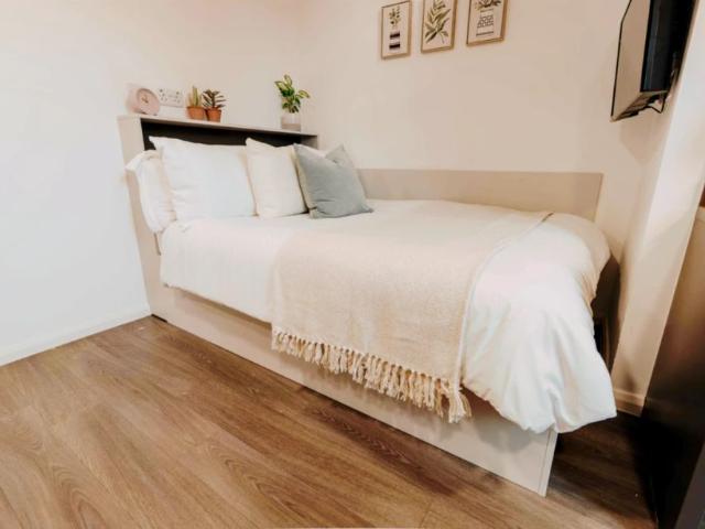 Studio for rent in The Slade, Oxfordshire