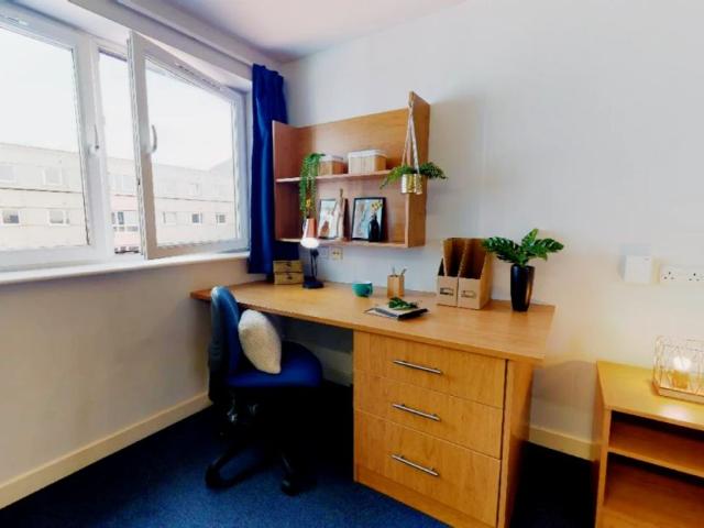 Studio for rent in New Boultham, Brayford