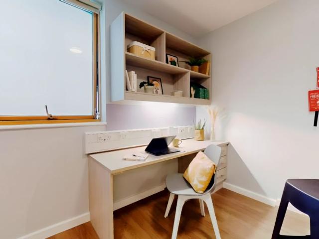 Studio for rent in Norbiton, Greater London