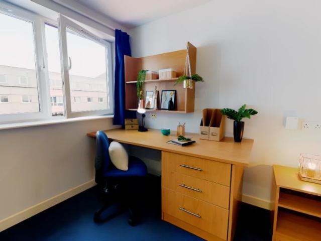 Studio for rent in New Boultham, Brayford