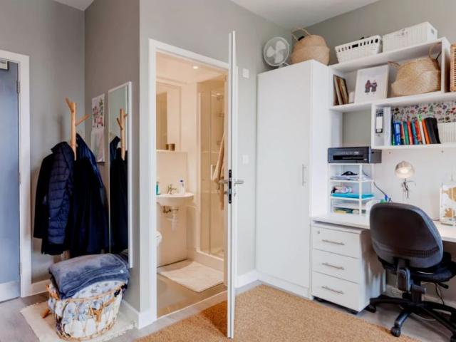 Studio for rent in Watergate, Devon
