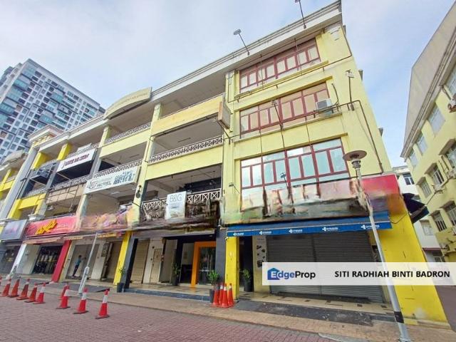 Shop for sale in Country Heights Damansara, Kuala Lumpur
